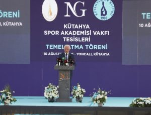 TÜRK FUTBOLUNA NAFİ GÜRAL MODELİ