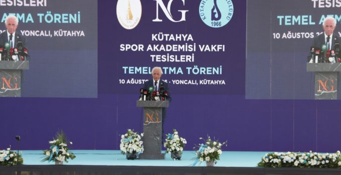 TÜRK FUTBOLUNA NAFİ GÜRAL MODELİ