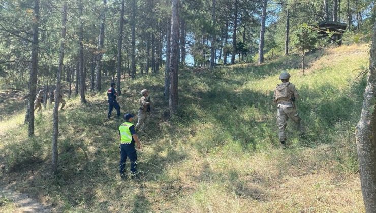 Jandarma ekiplerinden yangın riskine karşı ormanlarda denetim