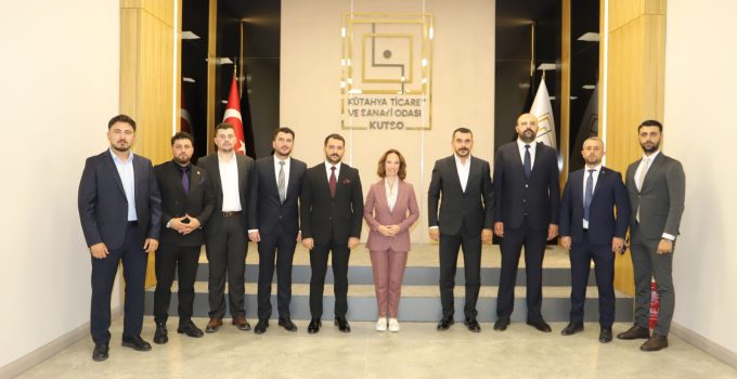 MHP Kütahya Merkez İlçe Teşkilatı KUTSO’yu ziyaret etti