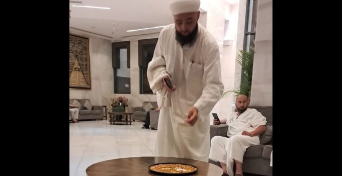 Tavşanlılı esnaftan kutsal topraklarda leblebi ikramı