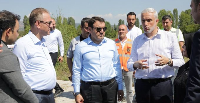 Yol çalışmaları yerinde incelendi: Simav-Güzelyurt yolunda virajlar için düzenleme yapılacak