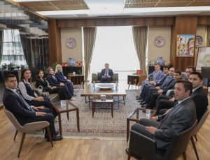 Vali Musa Işın ilçe kaymakamlarıyla bir araya geldi