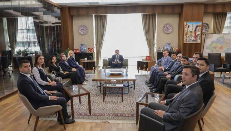 Vali Musa Işın ilçe kaymakamlarıyla bir araya geldi