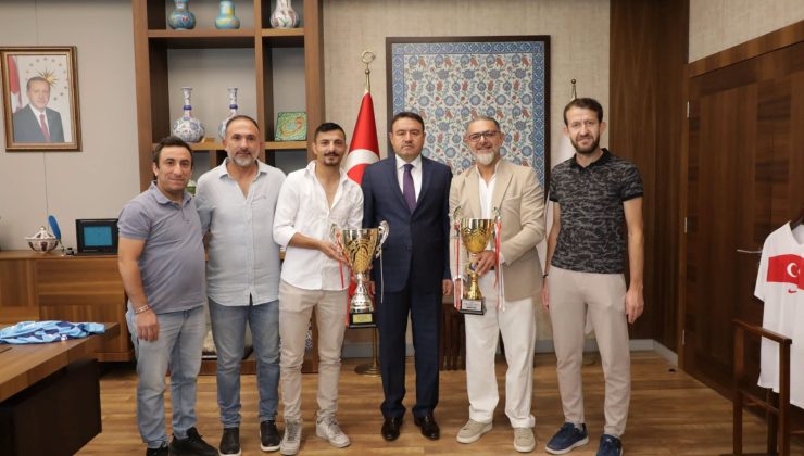 Vali Musa Işın Kütahya’nın ‘Sessiz Kahramanları’nı ağırladı