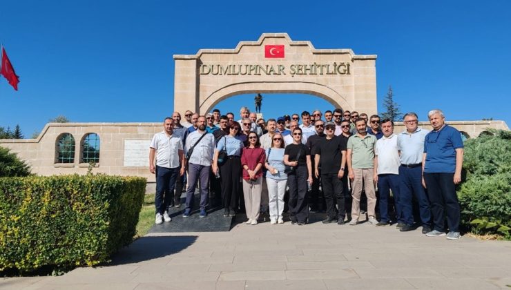121 okul müdürü Dumlupınar’da tarihi mirası yerinde inceledi