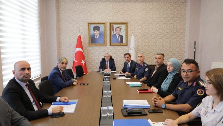 Yeni eğitim öğretim yılı güvenlik tedbirleri görüşüldü