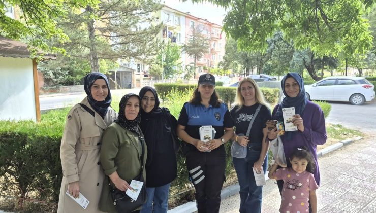 Polis ekiplerinden okul çevrelerinde denetim ve bilgilendirme çalışması