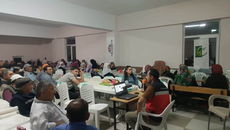 Yetiştiricilere sağım hijyeni eğitimi verildi