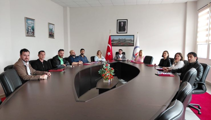 Emet MYO’da yeni eğitim yılı hazırlıkları değerlendirildi