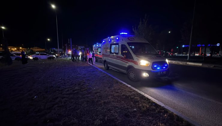 HAFİF TİCARİ ARAÇLA BİSİKLET ÇARPIŞTI: 1 YARALI