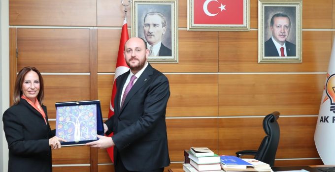 Esin Güral Argat’tan AK Parti Genel Başkan Yardımcısı Büyükgümüş’e ziyaret