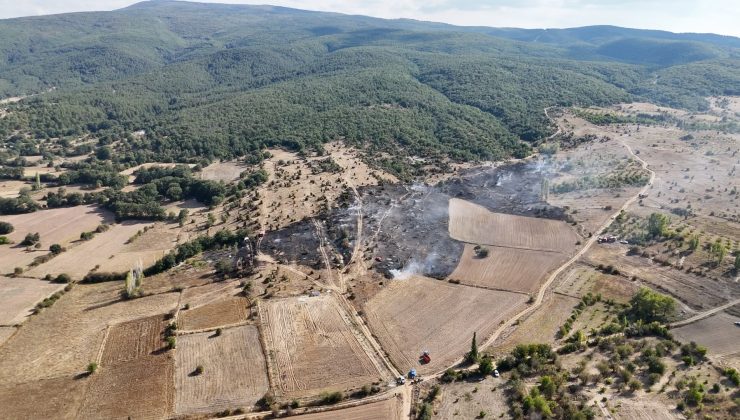 BAHÇEDE ÇIKAN YANGIN ORMANA SIÇRAMADAN SÖNDÜRÜLDÜ