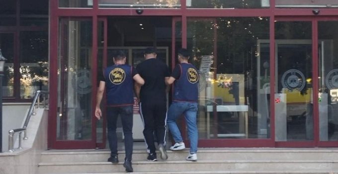 KÜTAHYA’DA JASAT’TAN SUÇLULARA GEÇİT YOK: 50 KİŞİ YAKALANDI