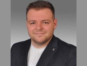 Ak Parti Gençlik Kolları Başkanı Göktekin görevi bıraktı