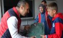 Hayır şartı kapsamında köy okulundaki öğrencilere kırtasiye desteği