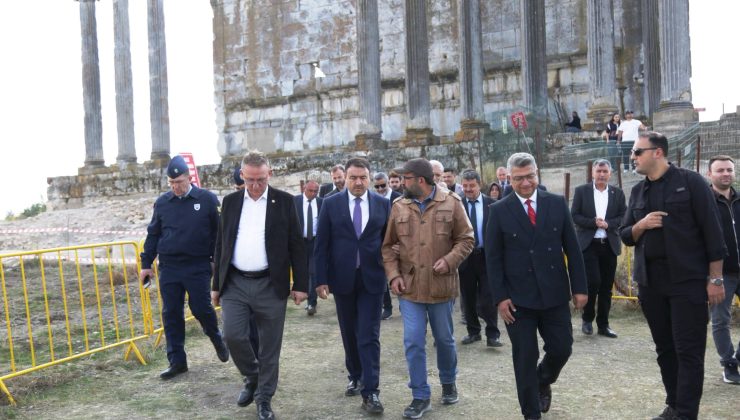 Aizanoi Antik Kenti’nde kazı çalışmaları sürüyor