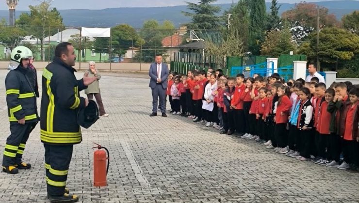 Öğrencilere afet farkındalık eğitimi verildi