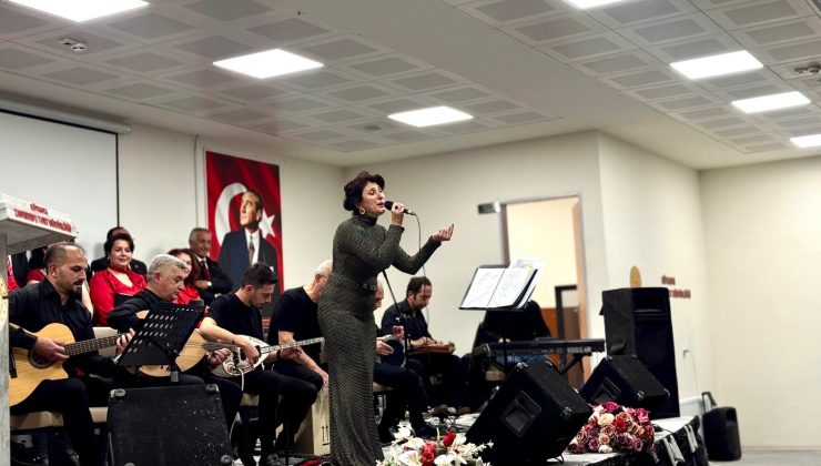 Kız öğrenci yurdunda Türk sanat müziği konseri verildi