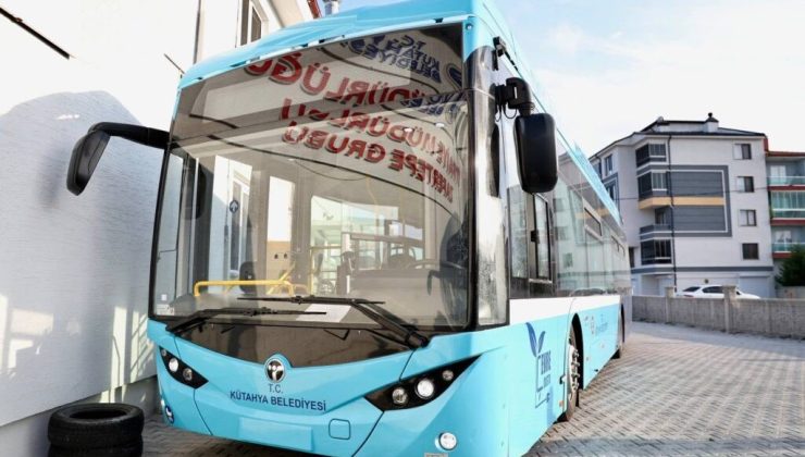 Kütahya’nın elektrikli otobüsleri COP31 için Antalya’ya gönderildi