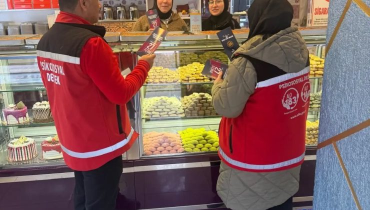 Vatandaşlar kadına şiddetle mücadele konusunda bilgilendirildi