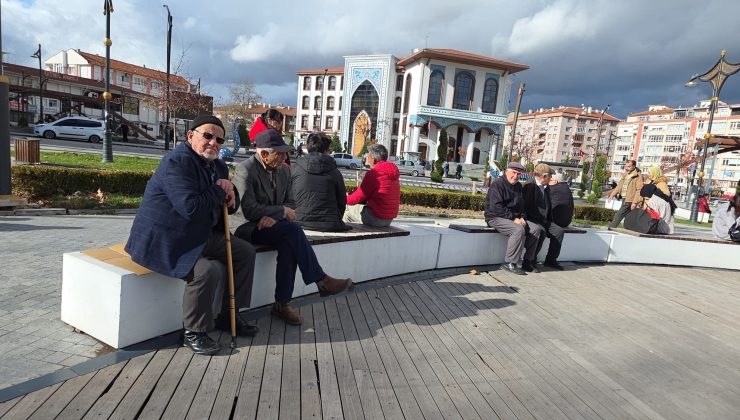 Kütahya yine Türkiye’nin en mutlu 5’inci şehri oldu