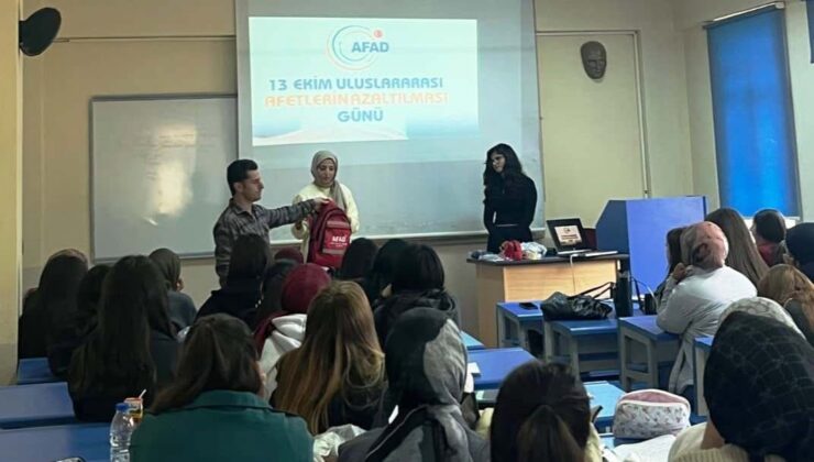 Şaphane MYO öğrencilerine afet farkındalık eğitimi