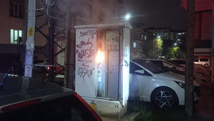 Elektrik panosunda çıkan yangın paniğe neden oldu