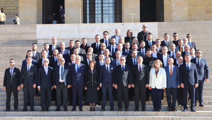 KUTSO’nun yeni dönem yönetiminden Anıtkabir’e ziyaret
